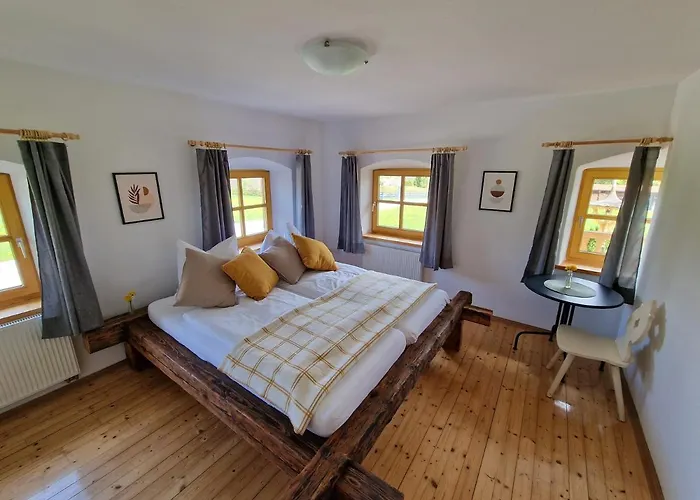 Seeberghof Pensionat *